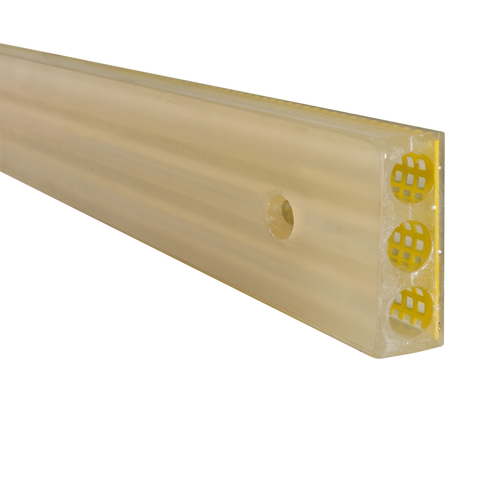 Anfahr- & Rampenschutz aus hochwertigem Polyurethan zum Aufdübeln | Geeignet für Innen- und Außenbereiche | HxBxT 9x100x3,5cm | Polyurethan mit Lochblecheinlage | Transparent/Gelb