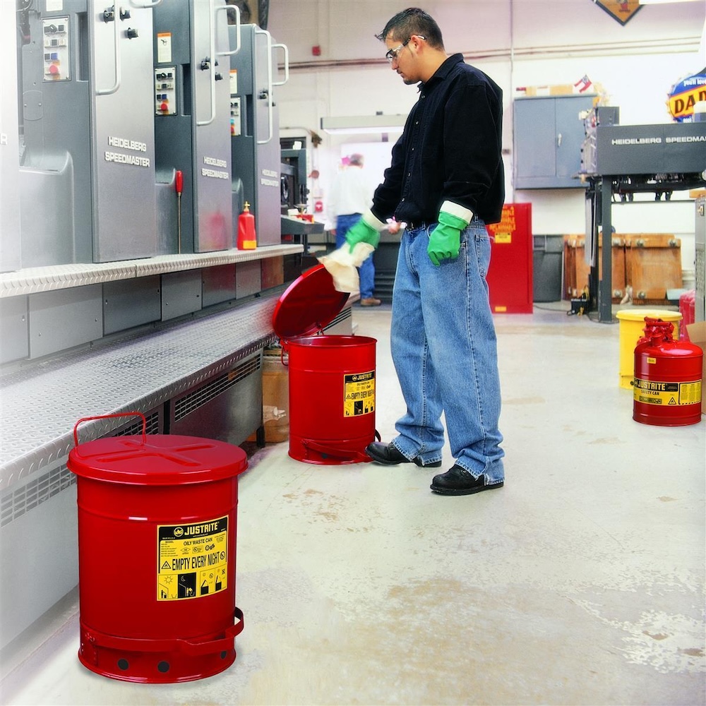 Justrite Sicherheits Öl-Entsorgungsbehälter aus Stahl mit Pedalöffnung | HxBxT 35,4x35x46cm | 38 Liter | Rot