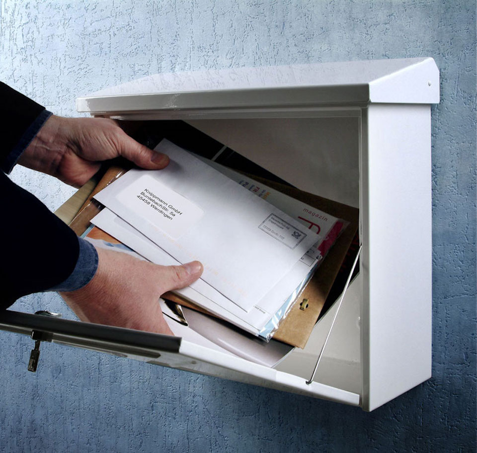 Extra tiefer Briefkasten Comfort aus verzinkem Edelstahl | 19,1 Liter, HxBxT 34x38x14,8cm | Einwurföffnung 33,2x3,2cm | Weiß